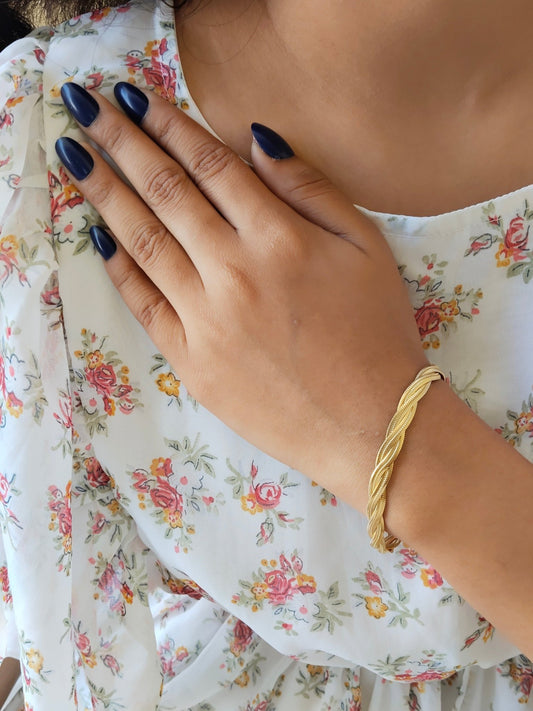 Golden Twine Premium Quality 22k Gold Plated Budget Friendly Trendy and Stylish Bracelet