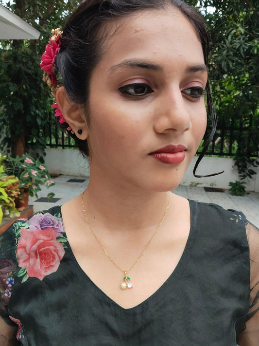 BlushBerry Premium Quality Budget Friendly 18k Gold Plated Trendy and Elegant Western Chain