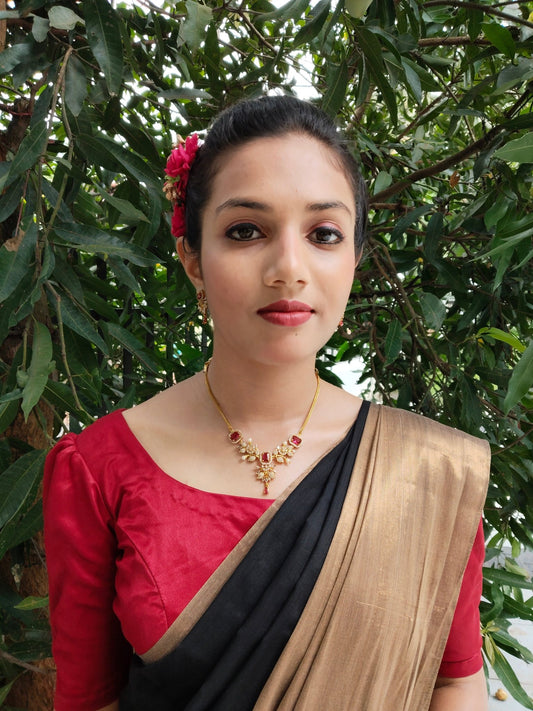 Noor Mahal Premium Quality Antique and Elegant Necklace Set