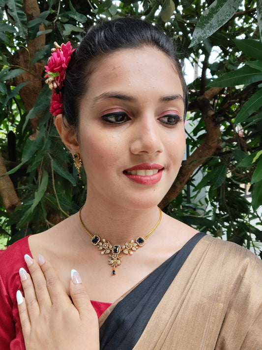 Noor Mahal Premium Quality Antique and Elegant Necklace Set
