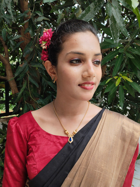 Shobhini Antique Gold Simple and Beautiful Traditional Palakka Mid length Set in 2 Colors