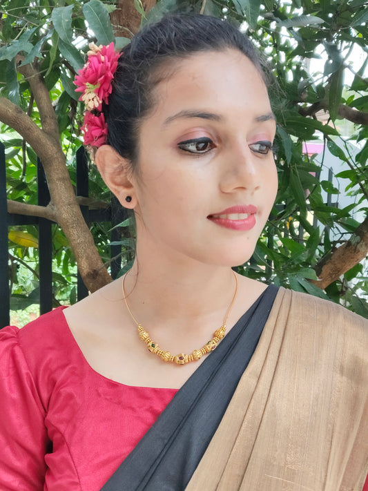 Hemarangini Premium Quality Antique Gold Stylish and Traditional 22k Gold Plated Necklace Set