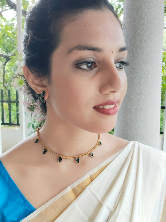 Anuraaga Budget Friendly Simple and Elegant Traditional Necklace Set