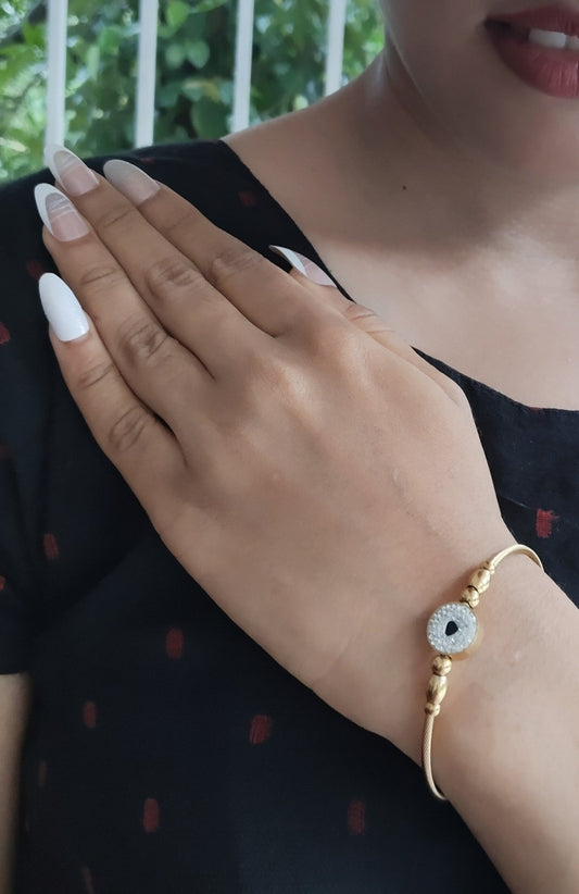 Divine Eyelet Premium Quality Budget Friendly Anti-Tarnished Magnetic Type Openable Free Size Kada Bangle