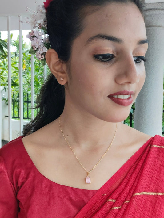 Gulabmani Budget Friendly Gold Plated Simple and Elegant Western Chain and Earring Combo Set