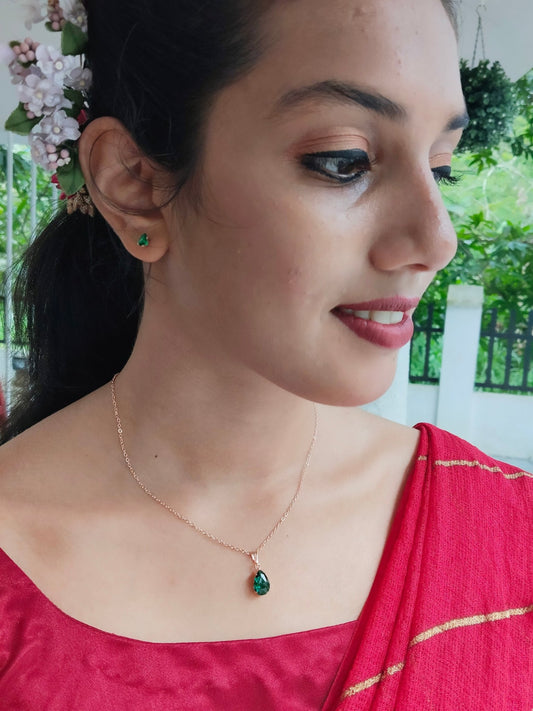 Aaranyika Budget Friendly Rose Gold Finished Simple and Elegant Western Chain and Earring Combo Set