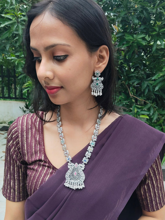 Rajashilpi Premium Quality Muli Colored Trendy and Elegant Oxidised Mid length Haram with Earring
