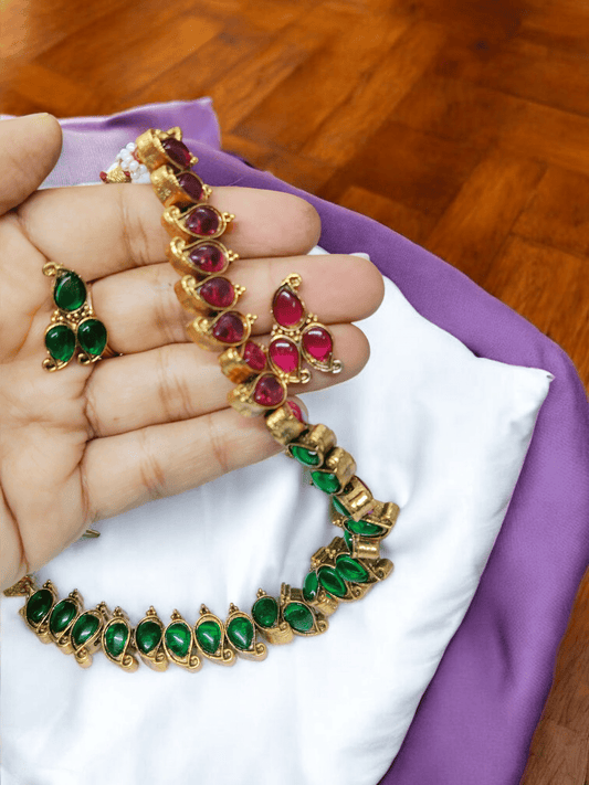 Lekhani Trending Reversible 2 in 1 Antique Gold Traditional Necklace Set Best For Festivals