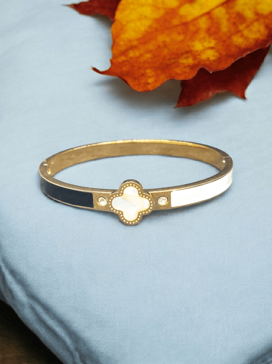 Yinmaya Premium Quality Budget Friendly Anti-Tarnished Openable Free Size Kada Bangle