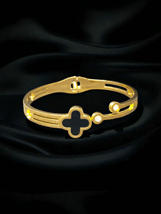 Meghakriti Premium Quality Budget Friendly Anti-Tarnished Openable Free Size Kada Bangle