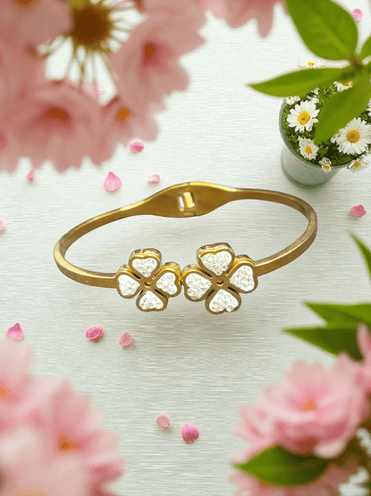 BloomAura Premium Quality Budget Friendly Anti-Tarnished Openable Free Size Kada Bangle