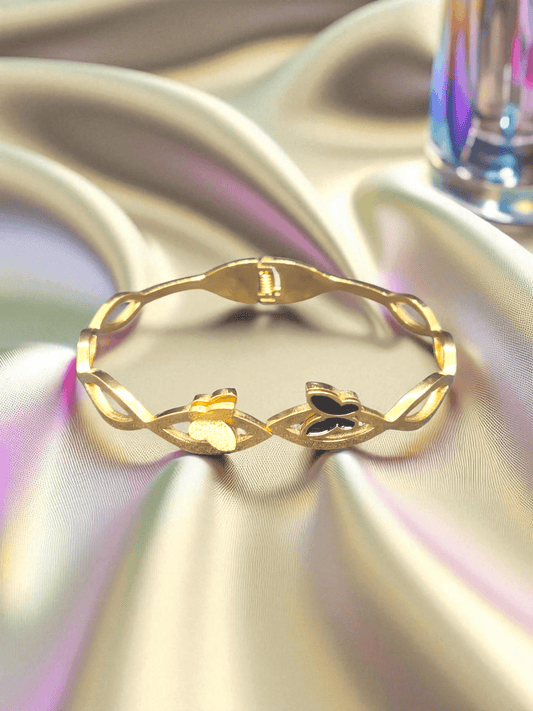 Wink of Gold Premium Quality Budget Friendly Anti-Tarnished Openable Free Size Kada Bangle