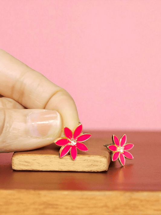 GlamPetal Budget Friendly Simple and Elegant Earring