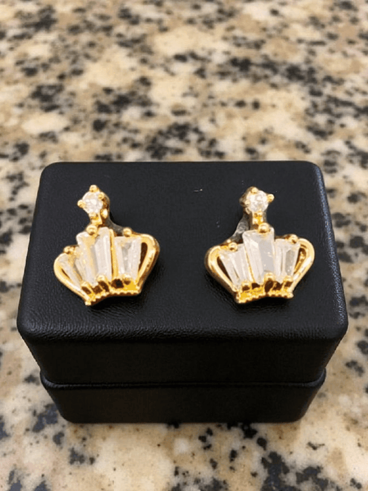 Queen’s Glory Premium Quality Budget Friendly Stoned Trendy and Stylish Statement Earring