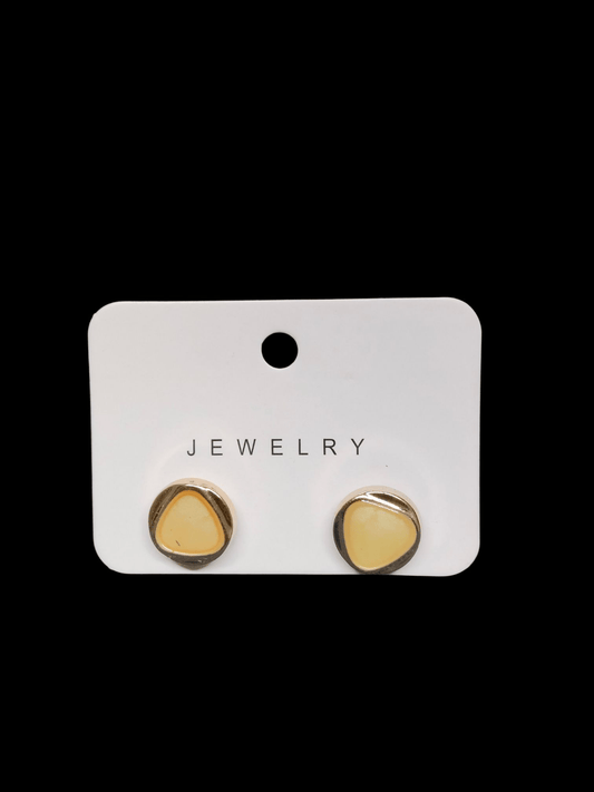Honey Gleam Budget Friendly Cute and Elegant Simple Stud For Daily Use available in 2 Colors