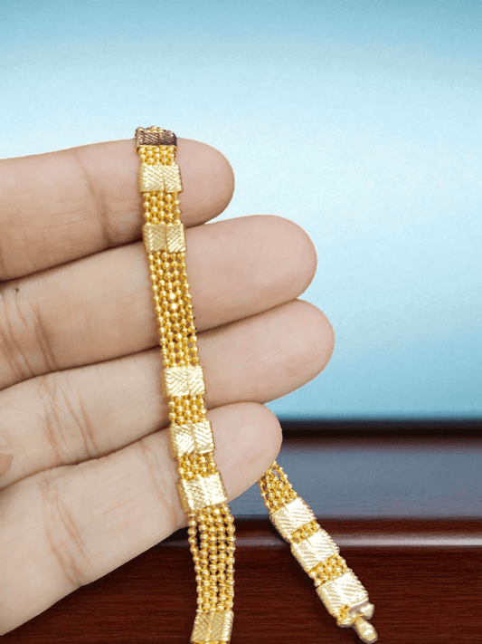 NoopuraRatna Premium Quality Budget Friendly Stylish and Elegant Anklet Free Size