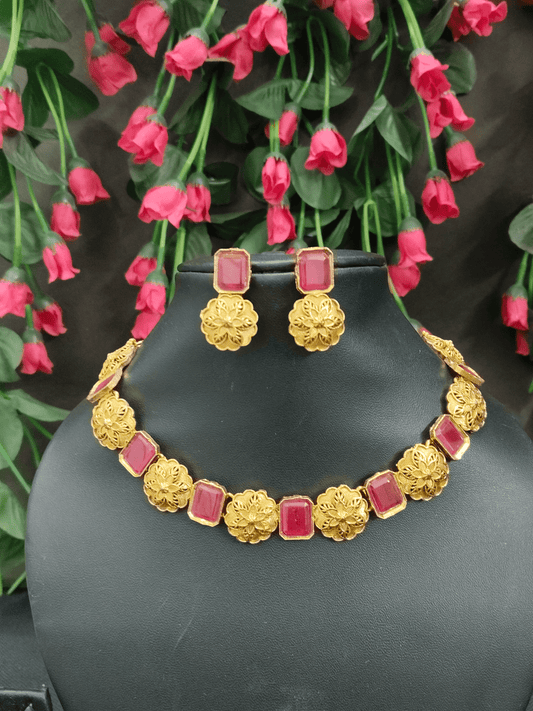 Antique Ruby Premium Quality Monalisa Stone Designer Beautiful Necklace Set