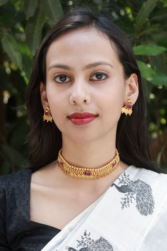 Lakshmimudra Elegant and Beautiful Traditional Statement Choker Set with Lakshmi Coins