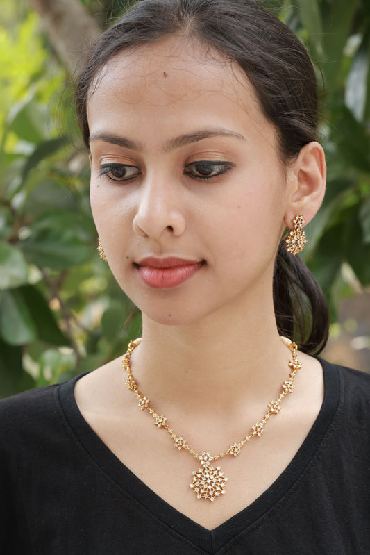 Stellar Pushpam Trendy AD White Stoned Necklace Set