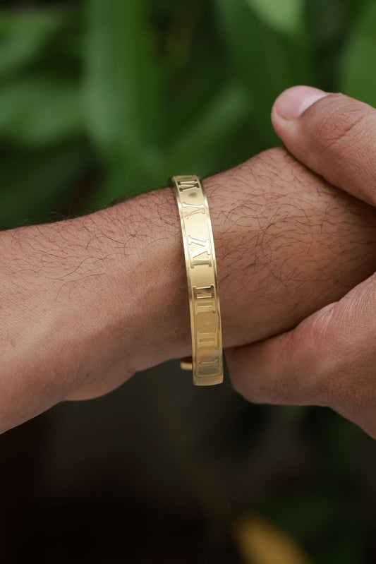 Legacy Loop Premium Quality 22K Gold Plated Open Type Unisex Free Size Kada Bangles