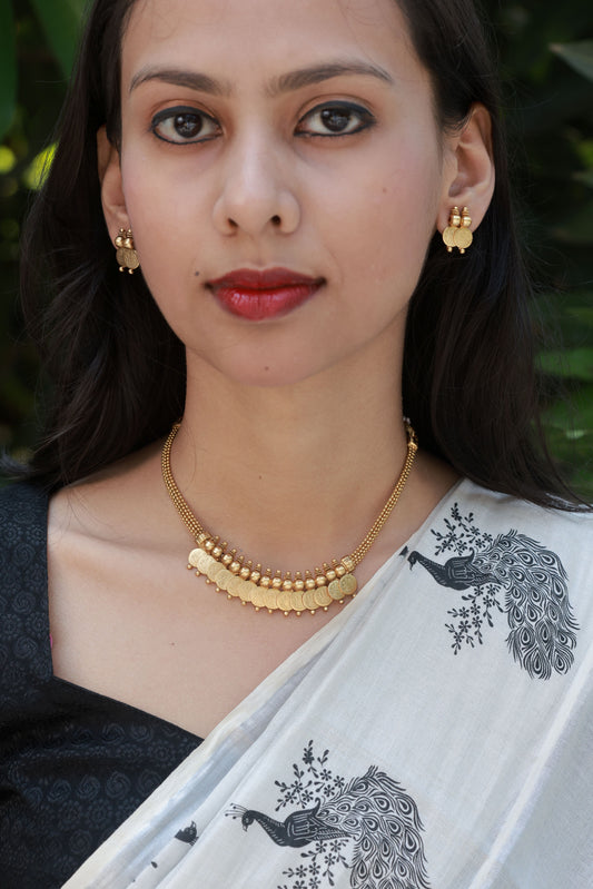 Suvarna Laxmi Traditional Coin Antique Short Necklace Set