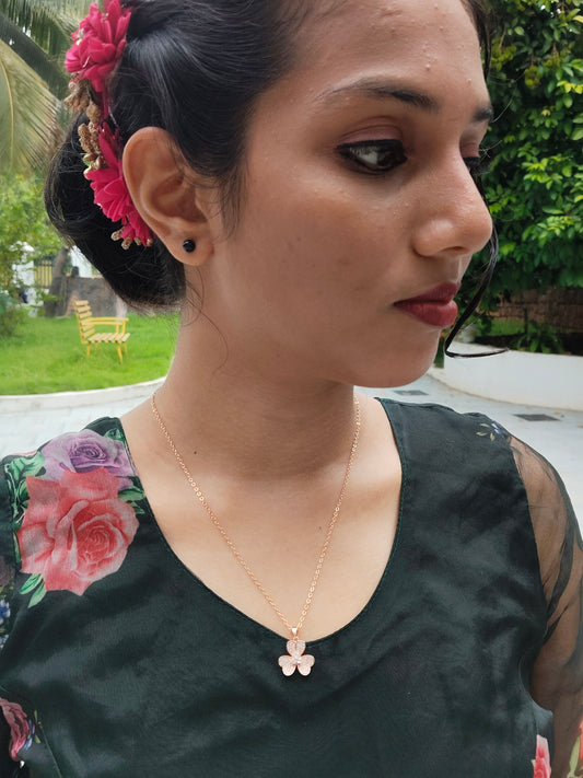 Manjari Budget Friendly Gold Plated Simple and Elegant Western Chain with Pendant