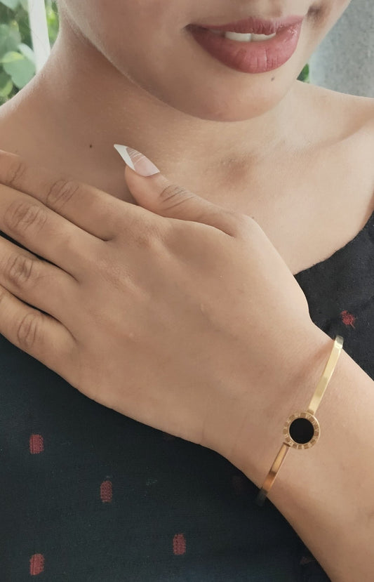 Silent Hour Premium Quality Budget Friendly Anti-Tarnished Openable Free Size Kada Bangle