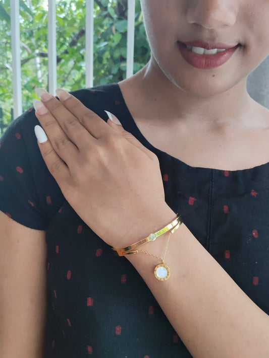 Timelash Premium Quality Anti-Tarnished Budget Friendly Reversible Kada Bangle