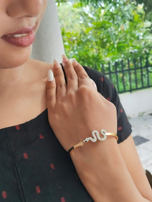 SnakeWhisper Premium Quality Budget Friendly Anti-Tarnished Openable Free Size Kada Bangle