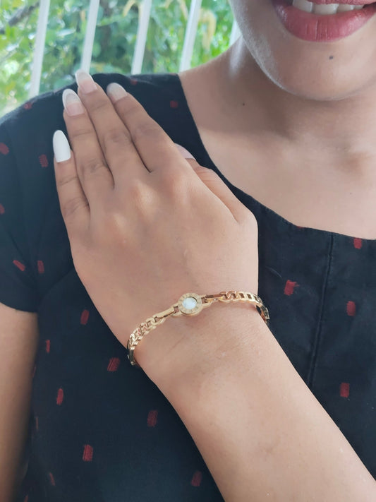 Eclipse Link Premium Quality Budget Friendly Anti-Tarnished Openable Free Size Kada Bangle