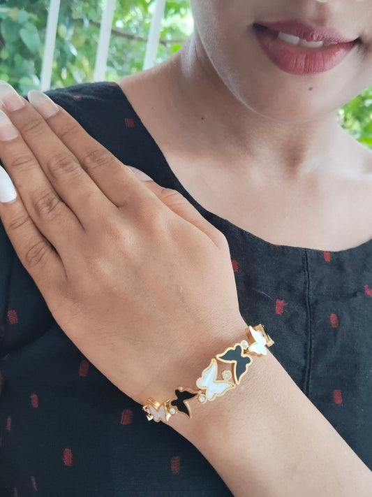 MystiBloom Premium Quality Budget Friendly Anti-Tarnished Openable Kada Bangle