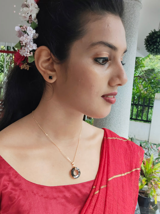 Olivia Charm Premium Quality 18k Gold Plated Simple and Elegant Western Chain with Pendant available 3 colors