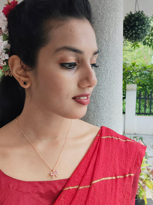 Pink Aura Premium Quality Rose Gold Plated Simple and Elegant Western Chain with Pendant