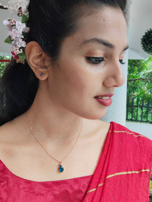 Jalprabha Budget Friendly Rose Gold Finished Simple and Elegant Western Chain and Earring Combo Set