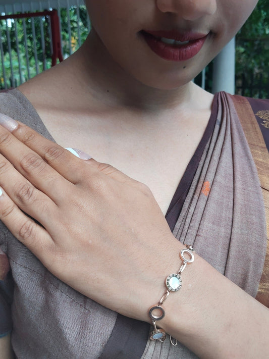 RomaGlow Premium Quality Rose Gold Plated Budget Friendly Trendy and Stylish Bracelet