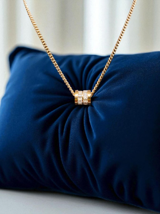 Crystal Orbit Premium Quality Rose Gold Plated Simple and Elegant Western Chain with Pendant