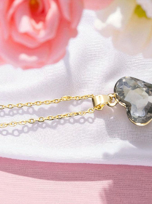 Loveleaf Premium Quality Budget Friendly Simple and Elegant Western Chain with Pendant