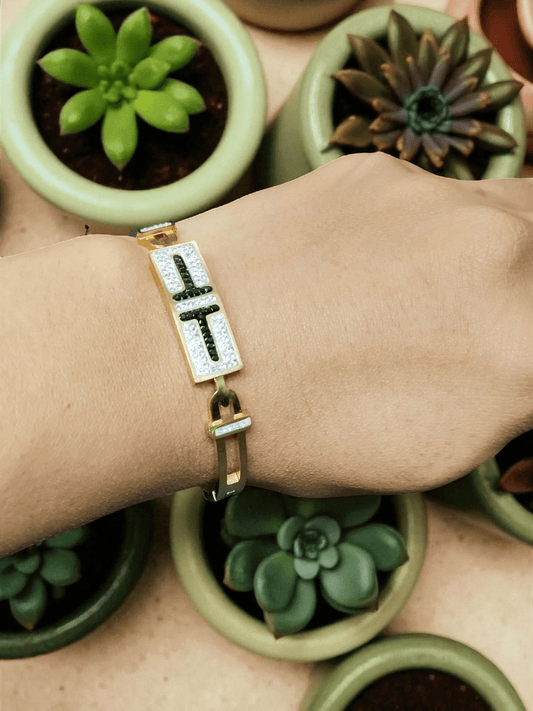 Kaalratna Premium Quality Budget Friendly Anti-Tarnished Openable Free Size Kada Bangle