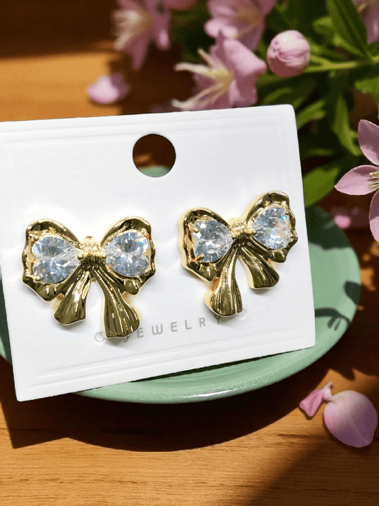 DiamondFlair Premium Quality Budget Friendly Anti-Tarnished Statement Earring