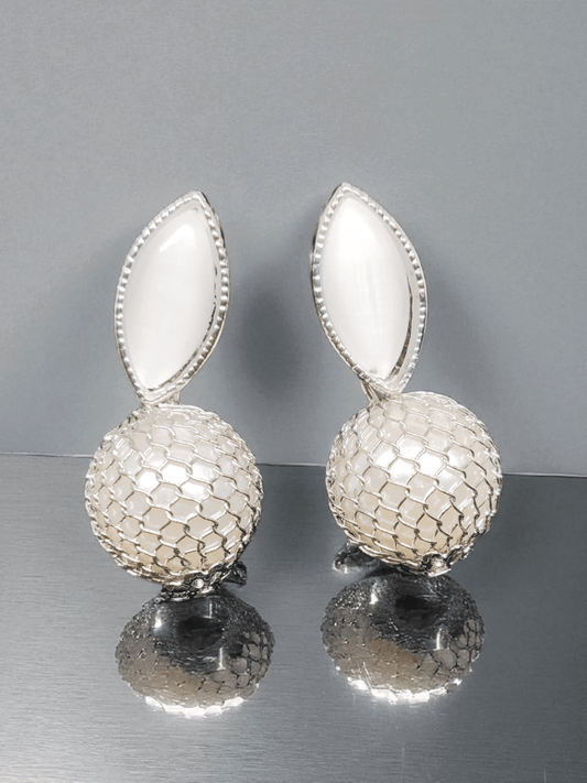 PearlPine Budget Friendly Trendy and Stylish Earring