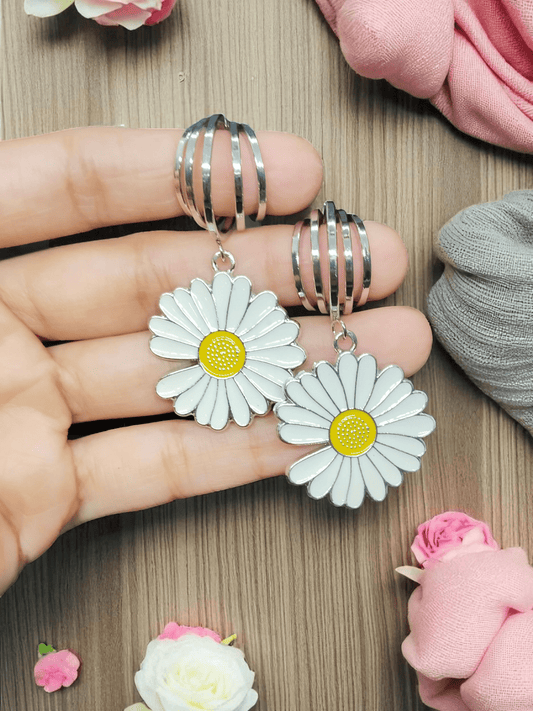SunnyLoops Budget Friendly Floral Design Stylish Earring