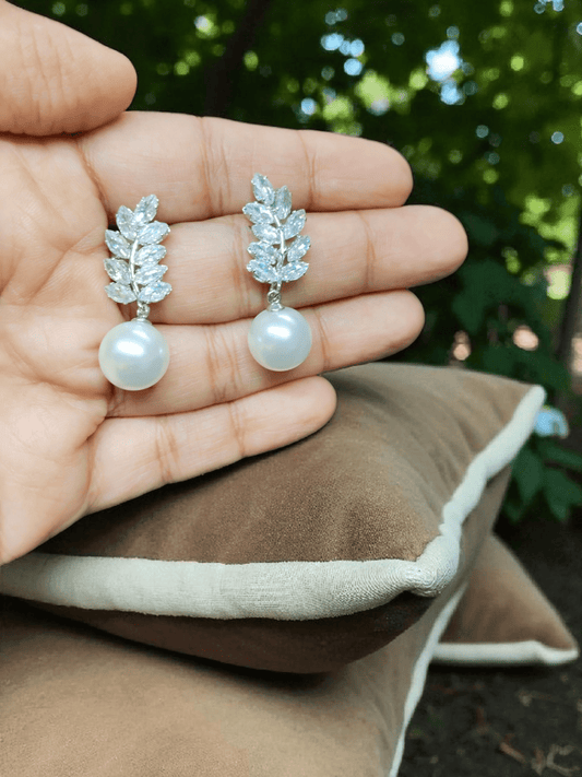 Pearl Leaflet Premium Quality Budget Friendly Cubic Zirconia Silver Plated Simple and Stylish Stoned Earring