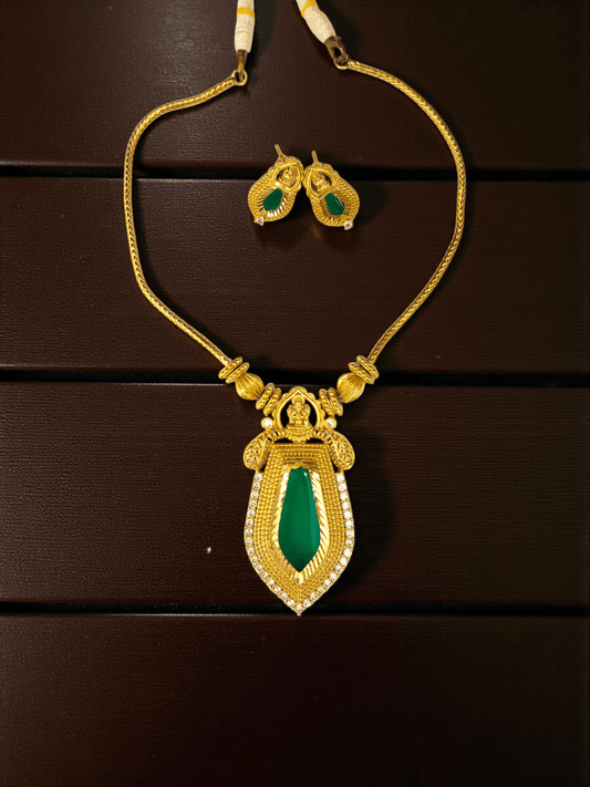 Palakka Pendant Premium Quality Traditional AD Stoned Necklace Set