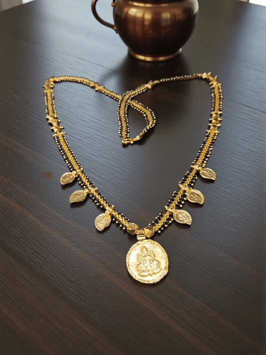 Kasu Lakshmi Traditional Coin Pendant with Black Beads Mangalsutra