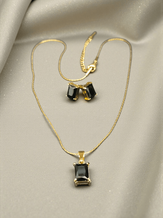 Galaxy Raw Stylish and Beautiful Green Pendant and Earring Anti Tarnished Western Chain Combo