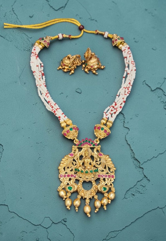 Premium Quality Sugar Pearl Bunch Lakshmi Mid Length Kundan Traditional Temple Necklace