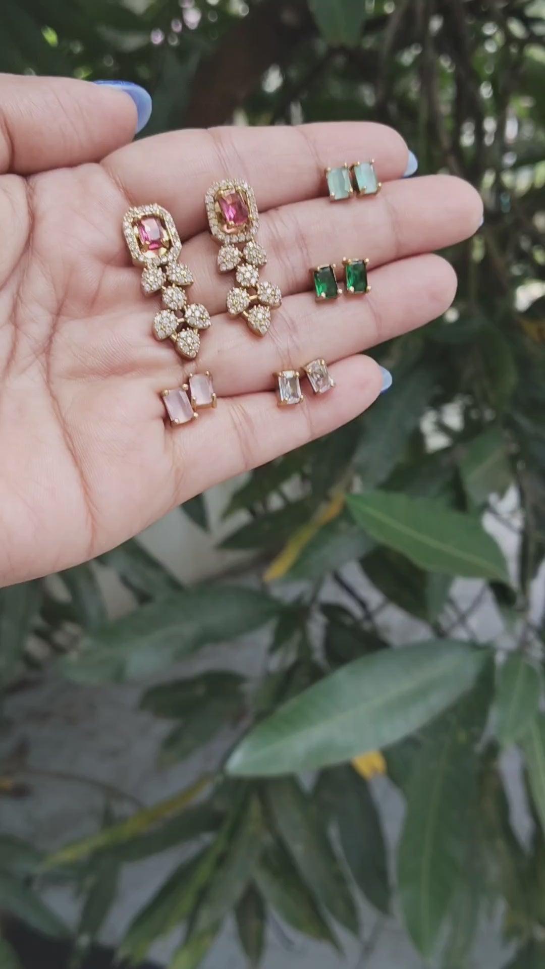 Manimanjari Premium Quality Interchangeable AD Stoned Necklace Set with 5 colors of Stones